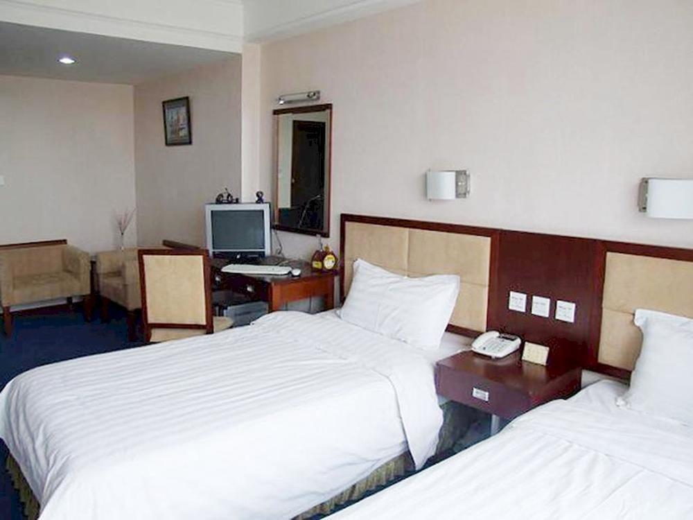 Changchun Ya Tai Hotel מראה חיצוני תמונה