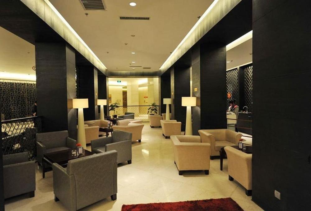 Changchun Ya Tai Hotel מראה חיצוני תמונה