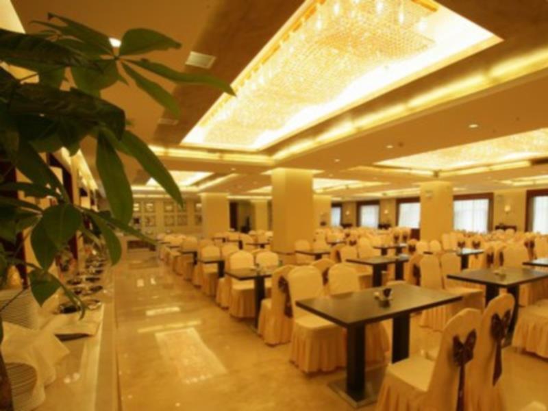 Changchun Ya Tai Hotel מראה חיצוני תמונה